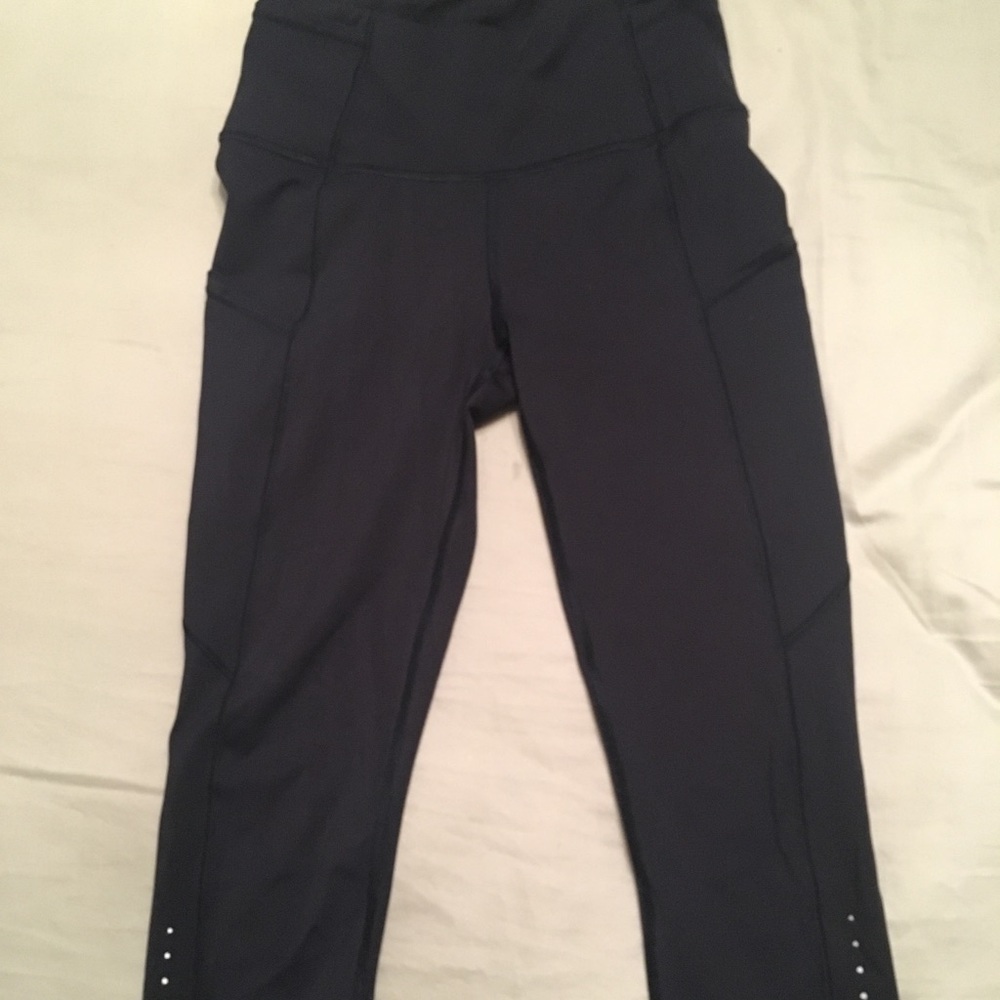 Lululemon cropped leggings